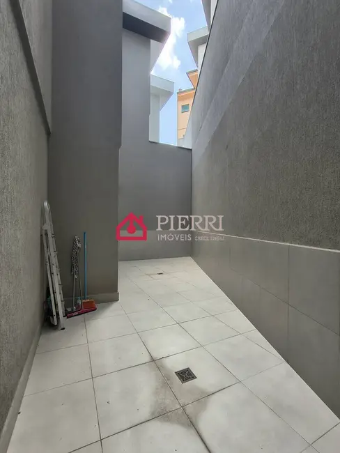 Foto 5 de Sobrado com 3 quartos para alugar, 200m2 em Parque São Domingos, São Paulo - SP