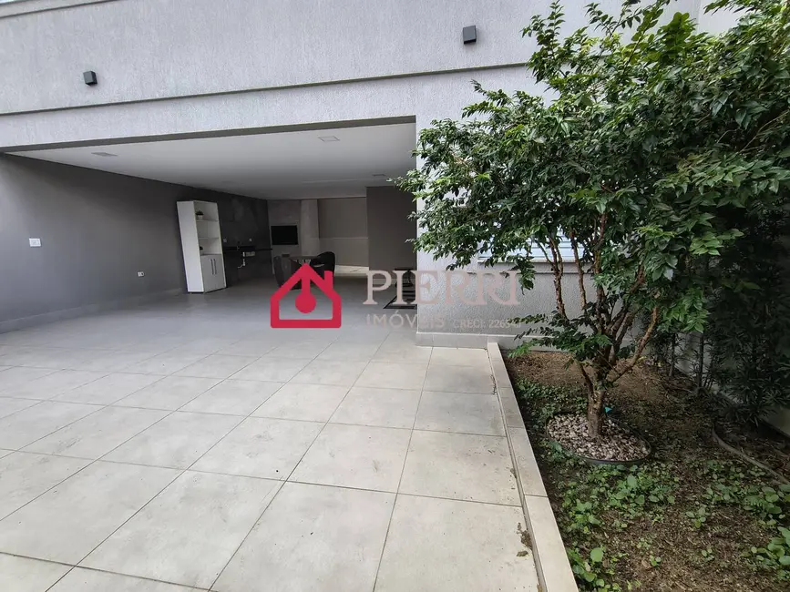 Foto 3 de Sobrado com 3 quartos para alugar, 200m2 em Parque São Domingos, São Paulo - SP