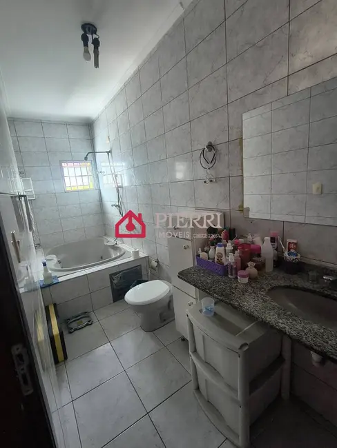 Foto 4 de Sobrado com 4 quartos à venda, 200m2 em Parque Maria Domitila, São Paulo - SP