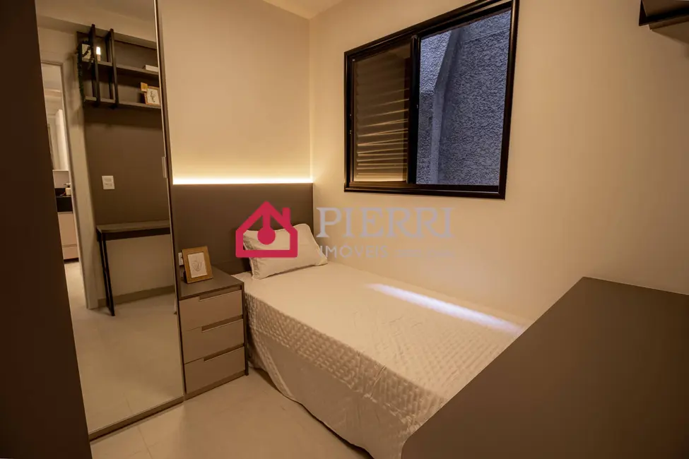 Foto 3 de Apartamento com 2 quartos à venda, 39m2 em Parque São Domingos, São Paulo - SP