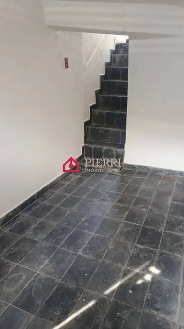 Foto 4 de Sobrado com 3 quartos para alugar, 110m2 em Parque São Domingos, São Paulo - SP