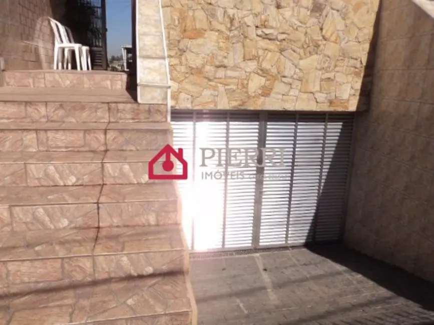 Sobrado com 3 quartos à venda, 171m2 em Vila Pereira Barreto, São Paulo - SP - imagem 5 Foto 5 de Sobrado com 3 quartos à venda, 171m2 em Vila Pereira Barreto, São Paulo - SP