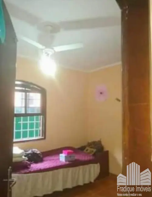 Foto 3 de Casa com 4 quartos à venda, 180m2 em Jardim São Miguel, Cotia - SP