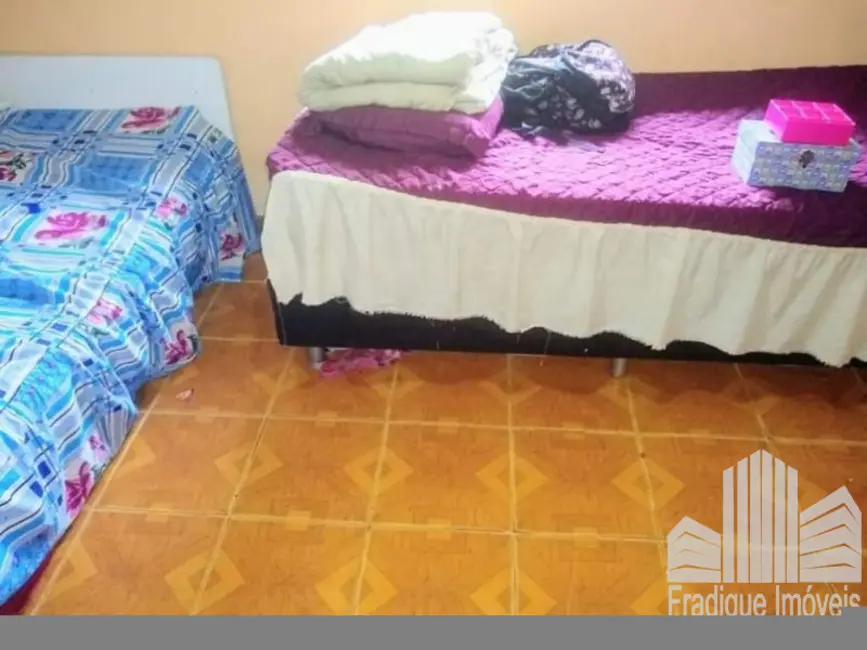Foto 4 de Casa com 4 quartos à venda, 180m2 em Jardim São Miguel, Cotia - SP