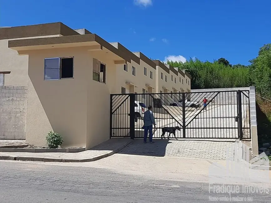 Sobrado com 2 quartos à venda, 48m2 em Cachoeira, Cotia - SP - imagem 1 Foto 1 de Sobrado com 2 quartos à venda, 48m2 em Cachoeira, Cotia - SP