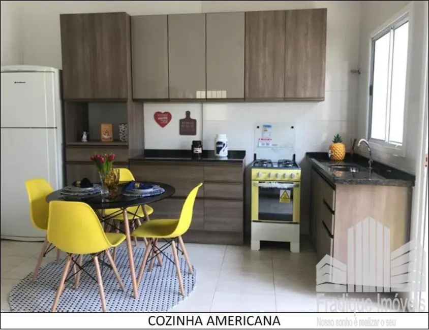 Casa de Condomínio com 3 quartos à venda, 110m2 em Água Espraiada (Caucaia do Alto), Cotia - SP - imagem 8 Foto 8 de Casa de Condomínio com 3 quartos à venda, 110m2 em Água Espraiada (Caucaia do Alto), Cotia - SP