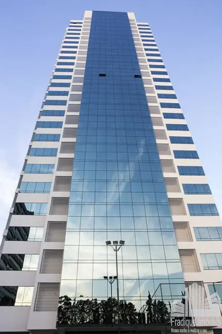 Foto 1 de Loja à venda, 42m2 em Barueri - SP