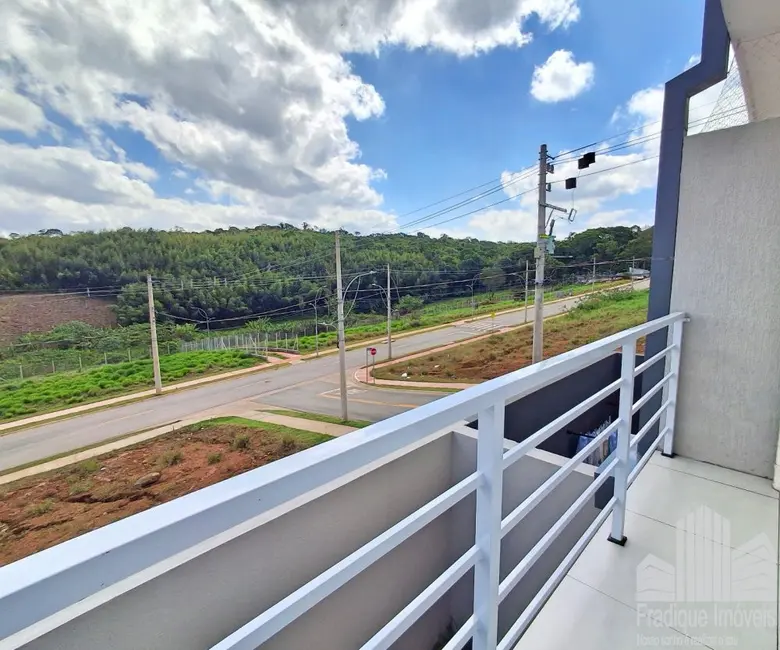 Foto 3 de Casa com 3 quartos à venda, 86m2 em Água Espraiada (Caucaia do Alto), Cotia - SP