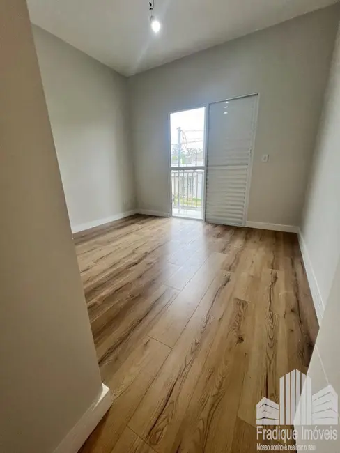 Foto 4 de Sobrado com 3 quartos à venda, 96m2 em Água Espraiada (Caucaia do Alto), Cotia - SP