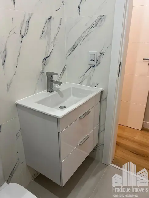 Foto 6 de Sobrado com 3 quartos à venda, 96m2 em Água Espraiada (Caucaia do Alto), Cotia - SP