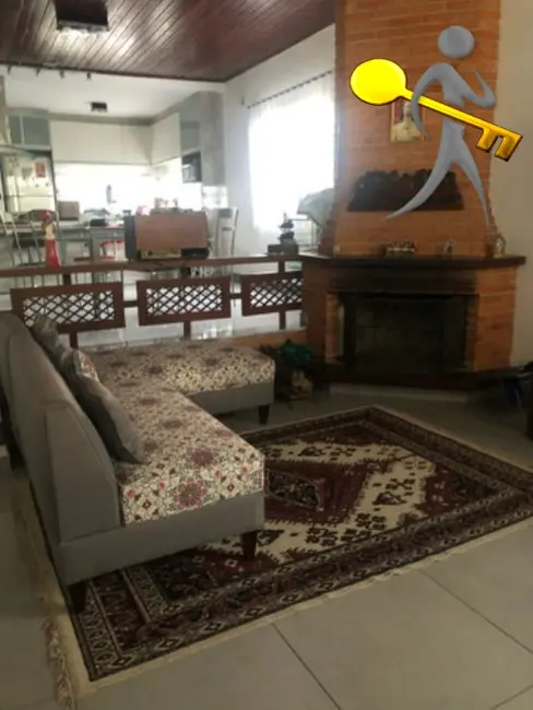 Foto 9 de Casa com 3 quartos à venda, 500m2 em Mairipora - SP