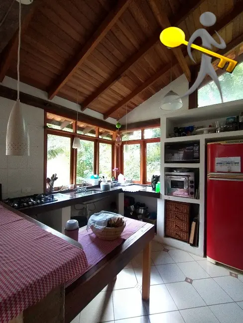 Foto 8 de Casa de Condomínio com 3 quartos à venda, 241m2 em Mairipora - SP