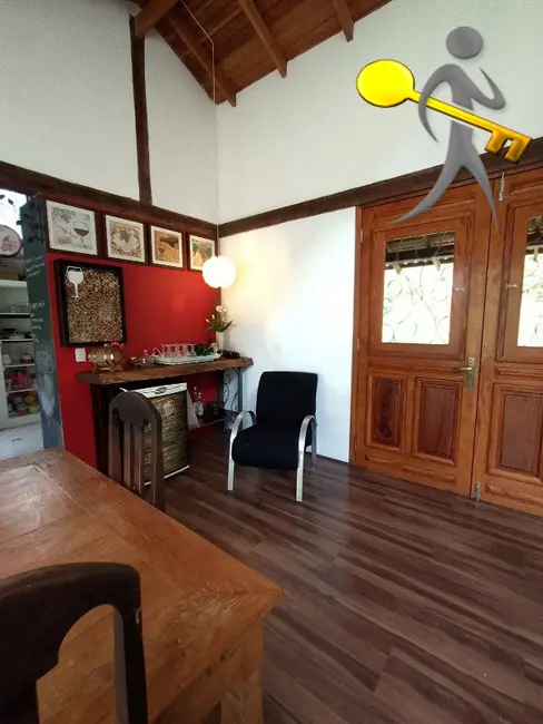 Foto 2 de Casa de Condomínio com 3 quartos à venda, 241m2 em Mairipora - SP