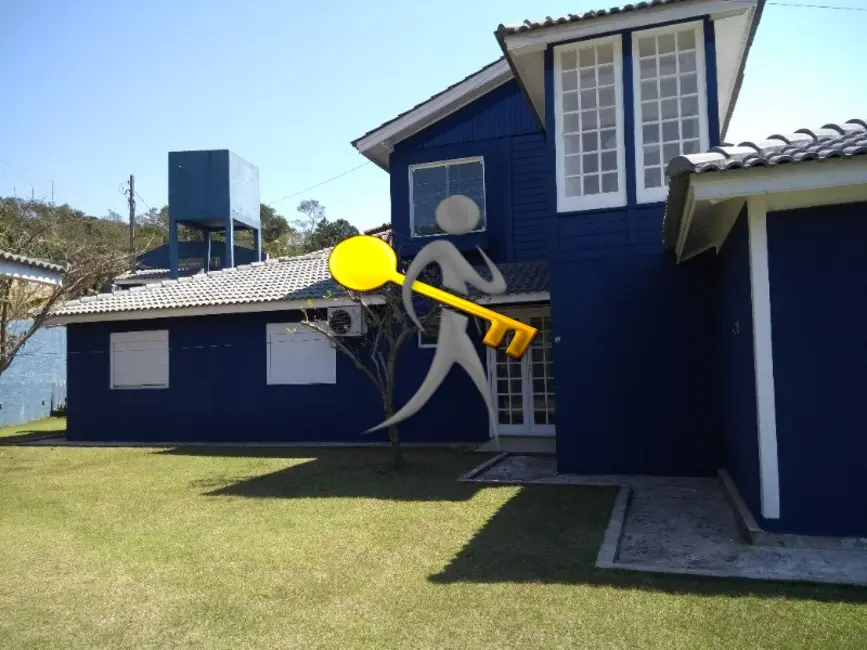 Foto 3 de Casa de Condomínio com 3 quartos à venda, 300m2 em Mairipora - SP