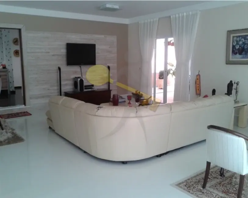 Foto 3 de Casa de Condomínio com 4 quartos à venda, 800m2 em Mairipora - SP