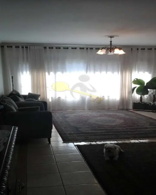 Foto 2 de Casa com 4 quartos à venda, 210m2 em Jardim Virginia Bianca, São Paulo - SP
