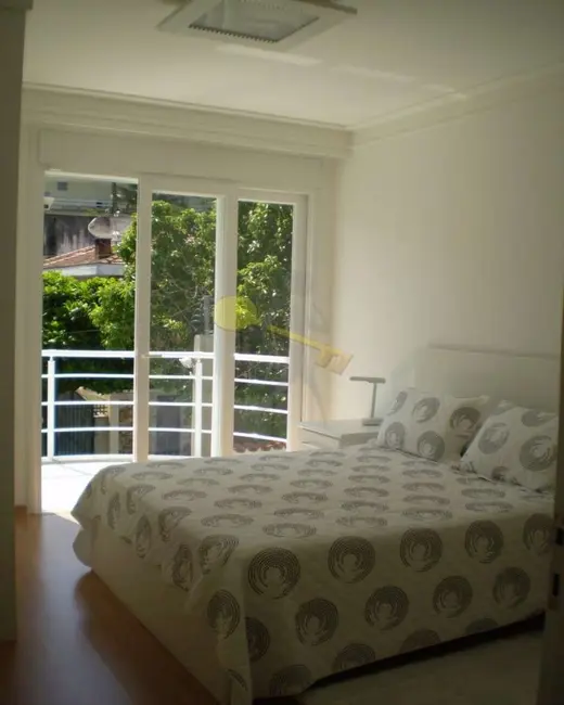 Foto 9 de Casa com 3 quartos à venda, 327m2 em Jardim Franca, São Paulo - SP