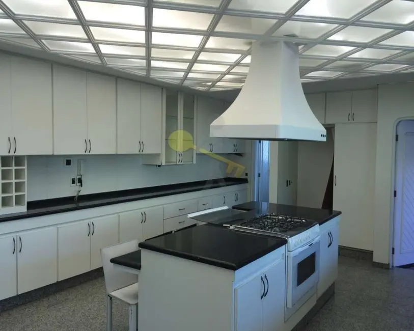 Foto 9 de Casa de Condomínio com 6 quartos à venda e para alugar, 900m2 em Mairipora - SP