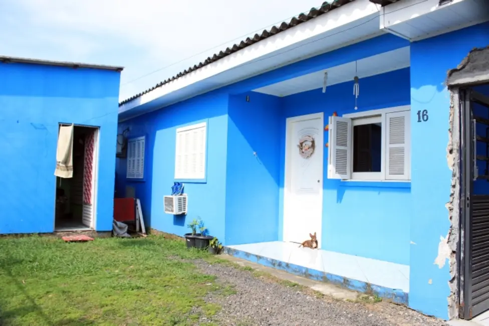 Foto 2 de Casa com 3 quartos à venda, 250m2 em Mathias Velho, Canoas - RS