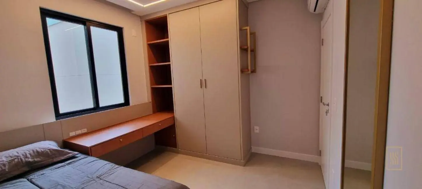 Apartamento com 4 quartos à venda, 253m2 em Pioneiros, Balneario Camboriu - SC - imagem 5 Foto 5 de Apartamento com 4 quartos à venda, 253m2 em Pioneiros, Balneario Camboriu - SC