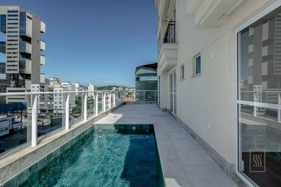 Apartamento com 3 quartos à venda, 369m2 em Centro, Balneario Camboriu - SC - imagem 3 Foto 3 de Apartamento com 3 quartos à venda, 369m2 em Centro, Balneario Camboriu - SC