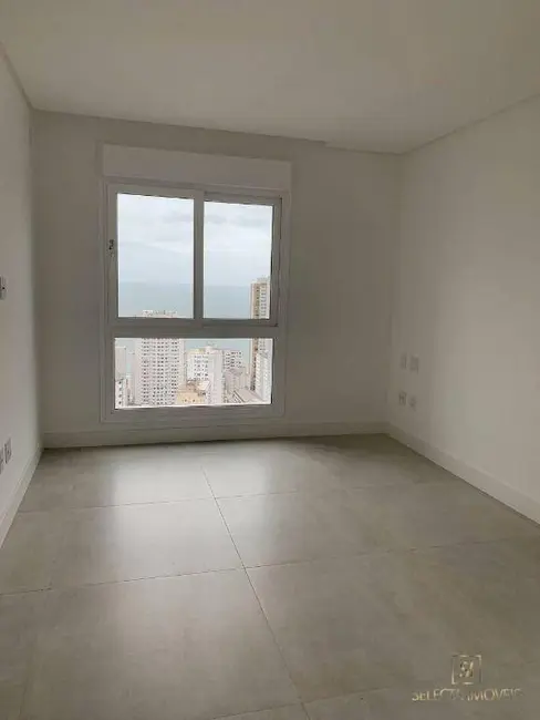 Apartamento com 3 quartos à venda, 137m2 em Centro, Balneario Camboriu - SC - imagem 8 Foto 8 de Apartamento com 3 quartos à venda, 137m2 em Centro, Balneario Camboriu - SC