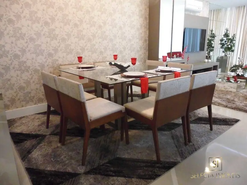 Apartamento com 3 quartos à venda, 187m2 em Centro, Balneario Camboriu - SC - imagem 4 Foto 4 de Apartamento com 3 quartos à venda, 187m2 em Centro, Balneario Camboriu - SC