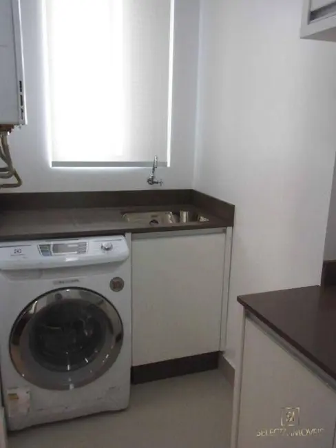 Apartamento com 3 quartos à venda, 187m2 em Centro, Balneario Camboriu - SC - imagem 8 Foto 8 de Apartamento com 3 quartos à venda, 187m2 em Centro, Balneario Camboriu - SC