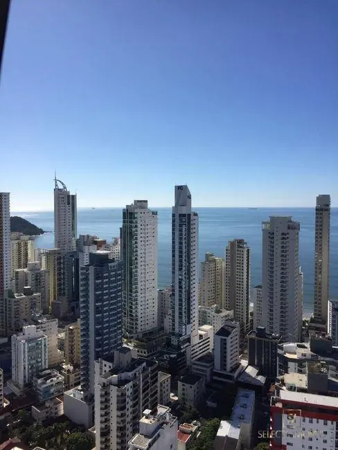 Cobertura com 4 quartos à venda, 335m2 em Centro, Balneario Camboriu - SC - imagem 7 Foto 7 de Cobertura com 4 quartos à venda, 335m2 em Centro, Balneario Camboriu - SC