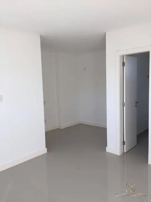 Cobertura com 4 quartos à venda, 335m2 em Centro, Balneario Camboriu - SC - imagem 8 Foto 8 de Cobertura com 4 quartos à venda, 335m2 em Centro, Balneario Camboriu - SC