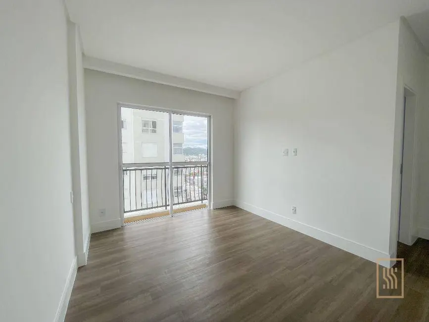 Apartamento com 3 quartos à venda, 257m2 em Centro, Balneario Camboriu - SC - imagem 9 Foto 9 de Apartamento com 3 quartos à venda, 257m2 em Centro, Balneario Camboriu - SC