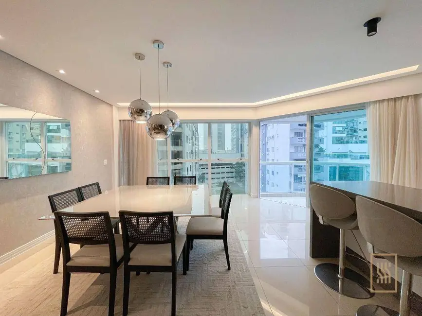 Foto 9 de Apartamento com 3 quartos à venda, 258m2 em Centro, Balneario Camboriu - SC