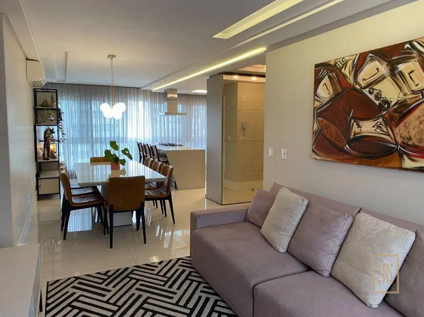 Apartamento com 3 quartos à venda, 250m2 em Pioneiros, Balneario Camboriu - SC - imagem 3 Foto 3 de Apartamento com 3 quartos à venda, 250m2 em Pioneiros, Balneario Camboriu - SC