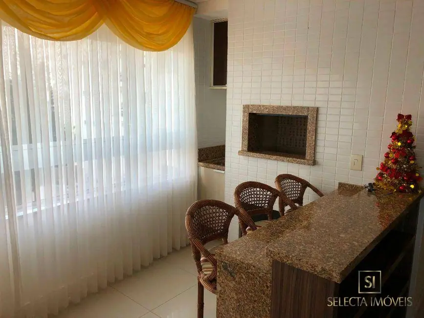 Foto 4 de Apartamento com 3 quartos à venda, 143m2 em Centro, Balneario Camboriu - SC