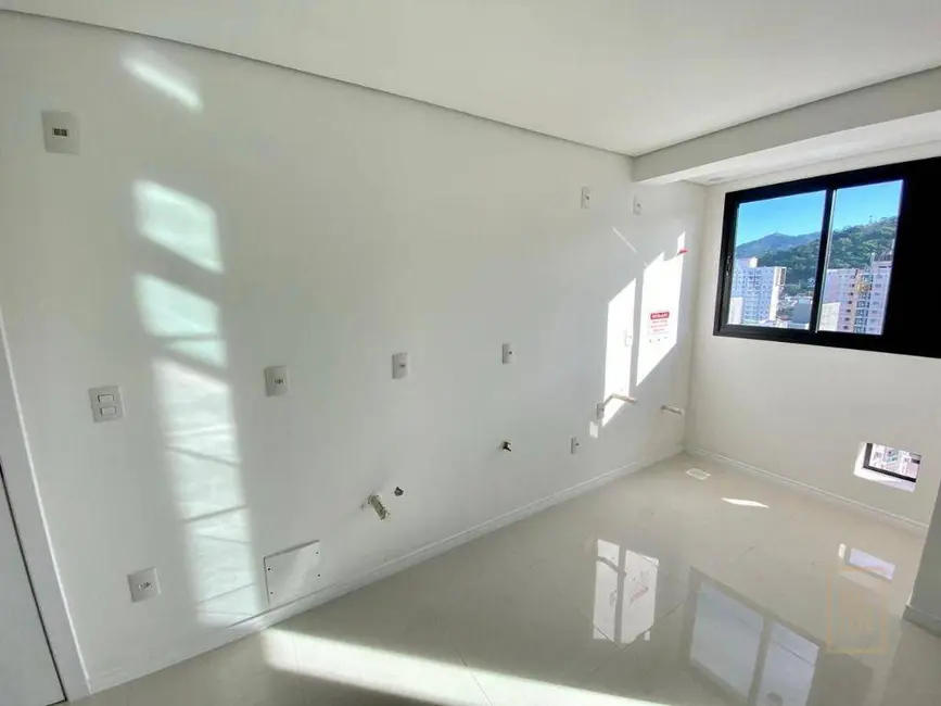 Apartamento com 2 quartos à venda, 93m2 em Balneário Santa Clara, Itajai - SC - imagem 4 Foto 4 de Apartamento com 2 quartos à venda, 93m2 em Balneário Santa Clara, Itajai - SC