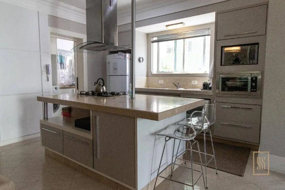 Foto 1 de Apartamento com 3 quartos à venda, 233m2 em Centro, Balneario Camboriu - SC