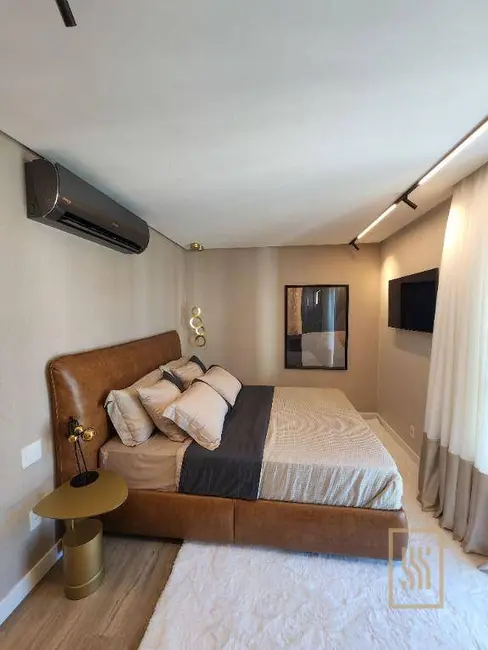 Apartamento com 3 quartos à venda, 255m2 em Centro, Balneario Camboriu - SC - imagem 8 Foto 8 de Apartamento com 3 quartos à venda, 255m2 em Centro, Balneario Camboriu - SC
