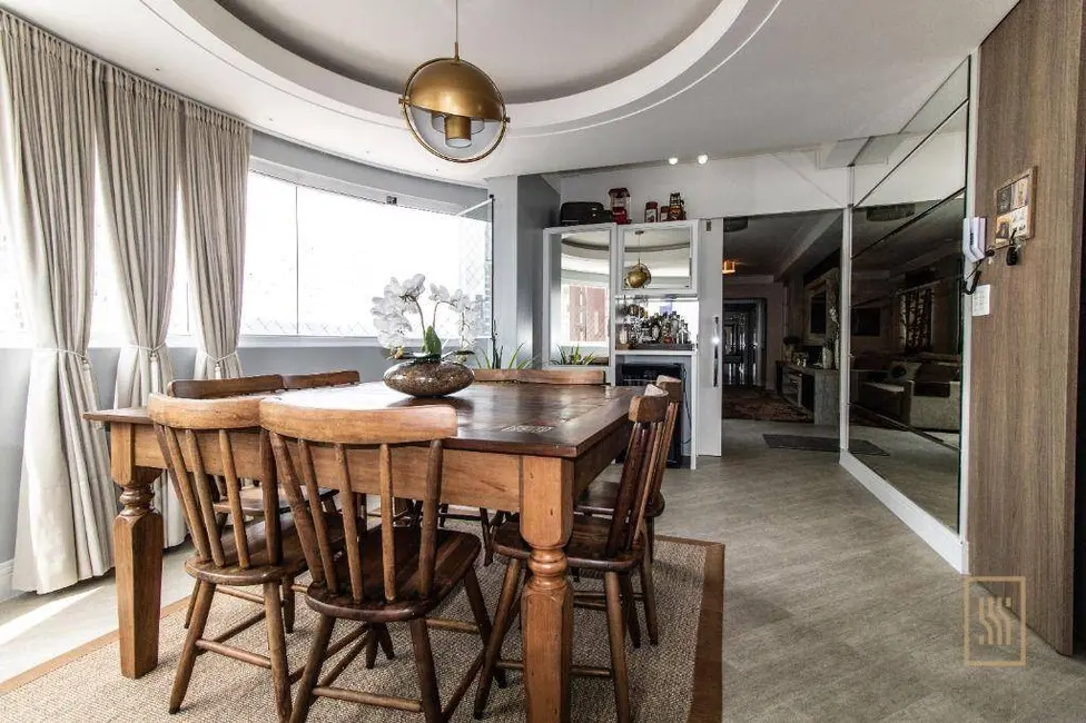 Apartamento com 3 quartos à venda, 330m2 em Centro, Balneario Camboriu - SC - imagem 9 Foto 9 de Apartamento com 3 quartos à venda, 330m2 em Centro, Balneario Camboriu - SC