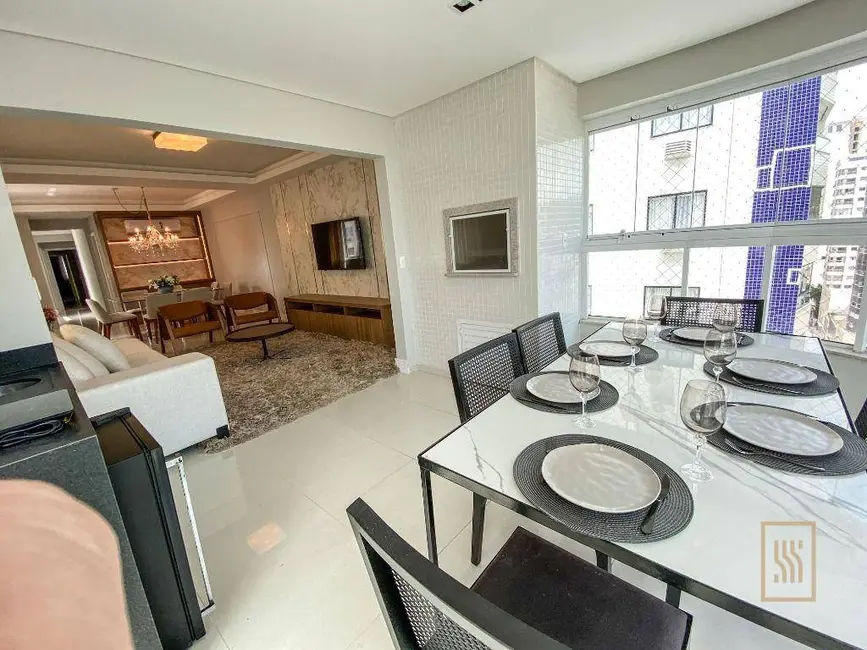 Foto 5 de Apartamento com 3 quartos à venda, 260m2 em Centro, Balneario Camboriu - SC