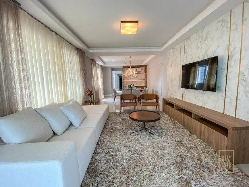 Foto 4 de Apartamento com 3 quartos à venda, 260m2 em Centro, Balneario Camboriu - SC
