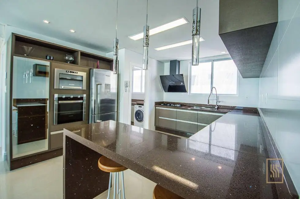 Foto 7 de Apartamento com 3 quartos à venda, 174m2 em Centro, Balneario Camboriu - SC