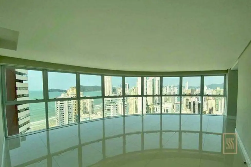 Apartamento com 3 quartos à venda, 308m2 em Centro, Balneario Camboriu - SC - imagem 3 Foto 3 de Apartamento com 3 quartos à venda, 308m2 em Centro, Balneario Camboriu - SC