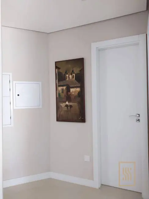 Apartamento com 3 quartos à venda, 219m2 em Pioneiros, Balneario Camboriu - SC - imagem 9 Foto 9 de Apartamento com 3 quartos à venda, 219m2 em Pioneiros, Balneario Camboriu - SC