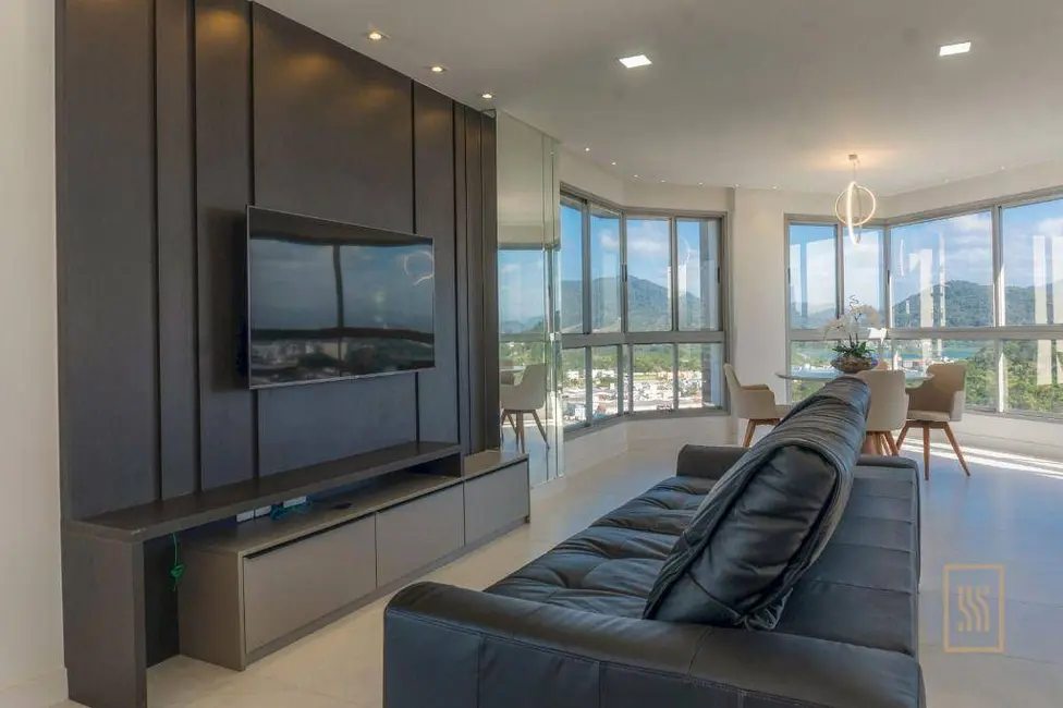 Apartamento com 4 quartos à venda, 260m2 em Centro, Balneario Camboriu - SC - imagem 1 Foto 1 de Apartamento com 4 quartos à venda, 260m2 em Centro, Balneario Camboriu - SC