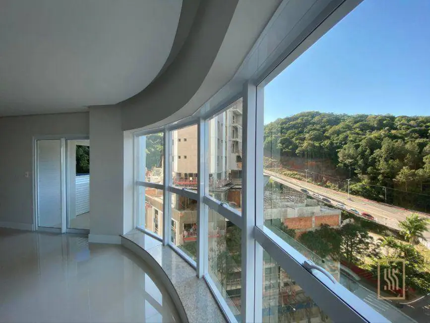 Foto 1 de Apartamento com 4 quartos à venda, 226m2 em Pioneiros, Balneario Camboriu - SC