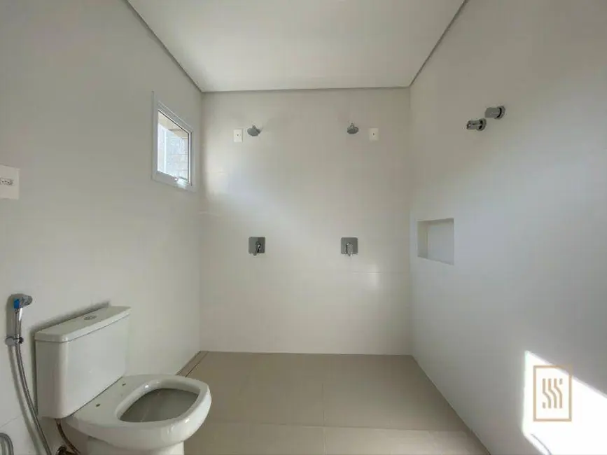 Foto 6 de Apartamento com 4 quartos à venda, 226m2 em Pioneiros, Balneario Camboriu - SC