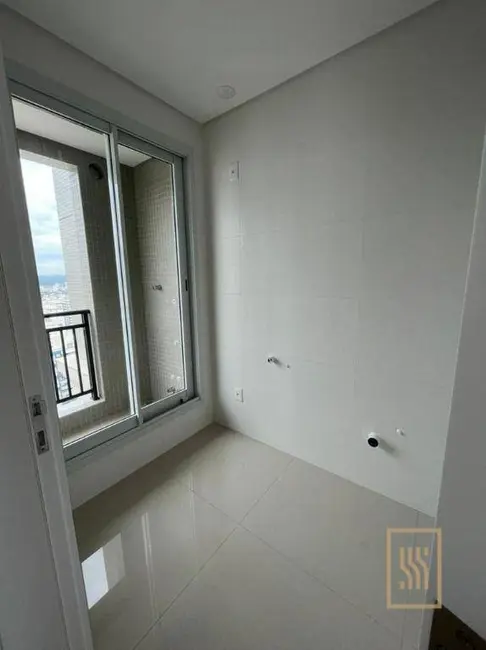 Apartamento com 3 quartos à venda, 222m2 em Centro, Balneario Camboriu - SC - imagem 5 Foto 5 de Apartamento com 3 quartos à venda, 222m2 em Centro, Balneario Camboriu - SC