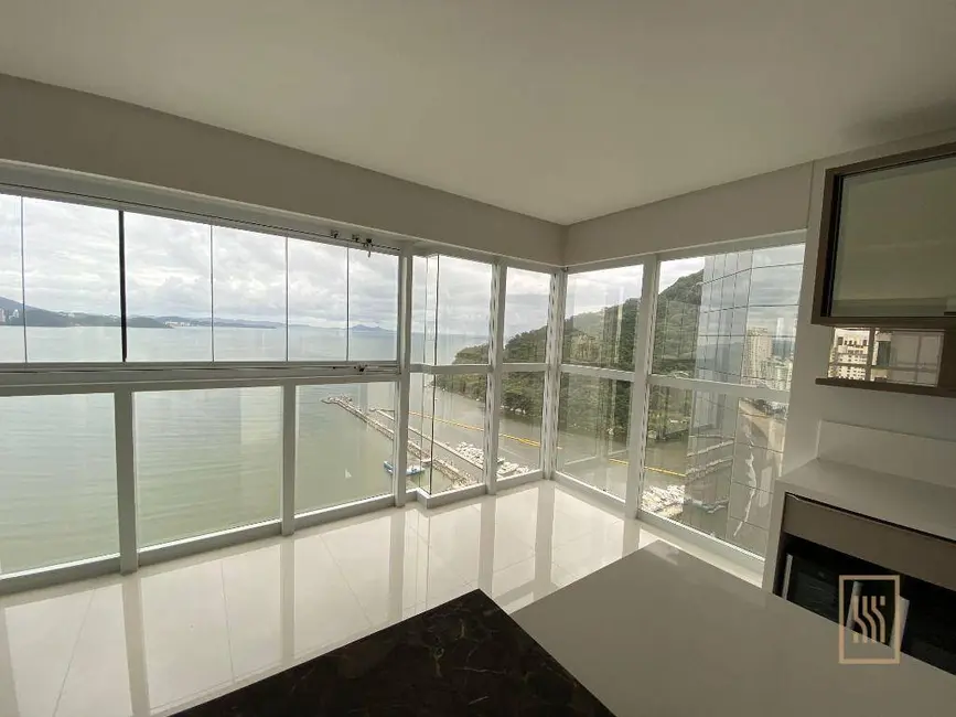 Apartamento com 5 quartos à venda, 464m2 em Centro, Balneario Camboriu - SC - imagem 2 Foto 2 de Apartamento com 5 quartos à venda, 464m2 em Centro, Balneario Camboriu - SC