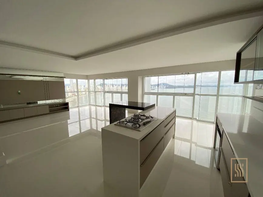 Apartamento com 5 quartos à venda, 464m2 em Centro, Balneario Camboriu - SC - imagem 1 Foto 1 de Apartamento com 5 quartos à venda, 464m2 em Centro, Balneario Camboriu - SC