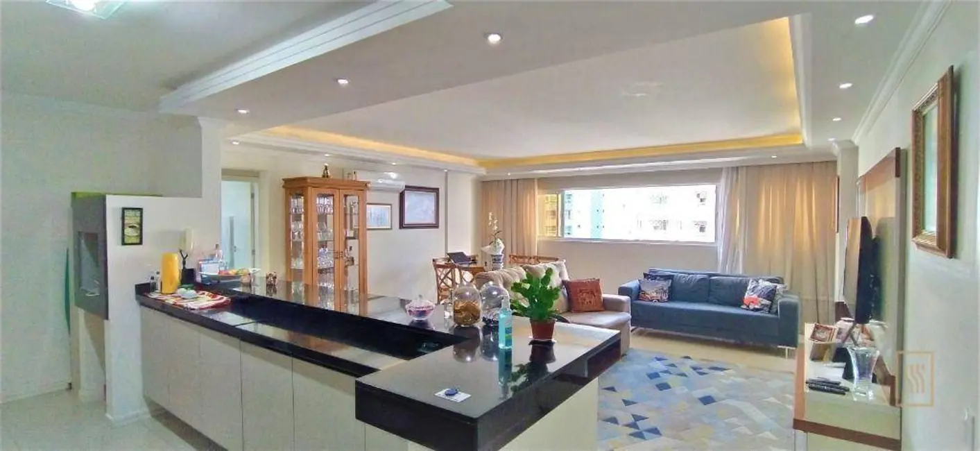 Foto 3 de Apartamento com 3 quartos à venda, 168m2 em Centro, Balneario Camboriu - SC